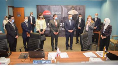 وزيرة الهجرة تشارك في لجان المقابلات الشخصية للبرنامج الرئاسي لتأهيل التنفيذيين للقيادة