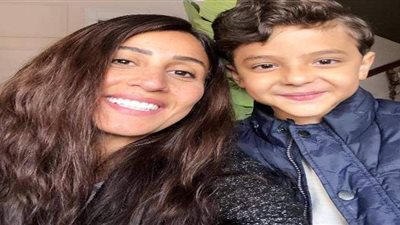 الطفل آدم وهدان يتعاون مع دينا الشربيني للمرة الثانية وهنيدي يختاره بفيلمه