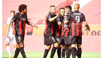 نيس يخطف فوزا صعبا من لانس 1/2 بالجولة الأولى للدوري الفرنسي