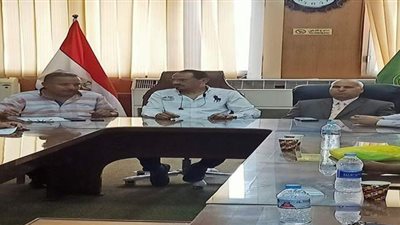 شعبة المخابز بتجارية الإسماعيلية تناقش تعديلات منظومة الخبز