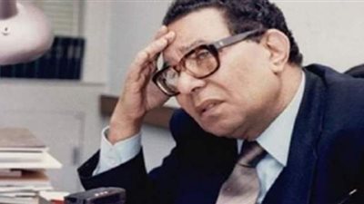 اليوم ذكرى رحيل أحمد بهاء الدين..  فارس الكلمة والضمير