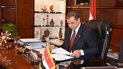 القوى العاملة: توفير 7599 فرصة عمل في 20 شركة برواتب تصل إلى 6500 جنيه