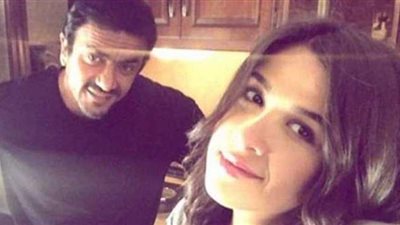 أحمد العوضي يكشف حقيقة حمل ياسمين عبد العزيز | فيديو