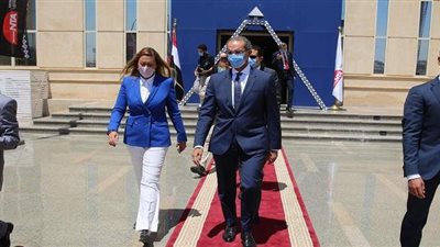 تفاصيل مشاركة وزير الاتصالات في البرنامج الرئاسي لتأهيل التنفيذيين للقيادة