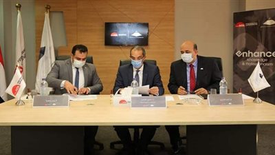 وزير الاتصالات: شباب الدفعة الثالثة بالبرنامج الرئاسي متحمسون ولديهم رغبة في مزيد من التعلم