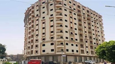 بسب برج جرجا المخالف.. إحالة 4 مختصين بالوحدة المحلية بجرجا للمحاكمة