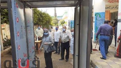 محافظ بني سويف يطمئن على الالتزام بإجراءات كورونا بالدور الثاني للثانوية