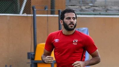 اتجاه لاستبعاد مروان محسن من معسكر المنتخب