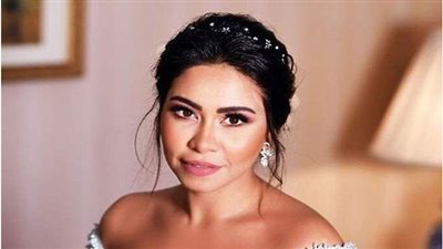 كيف تواجه الفنانات التحرش؟ دينا الشربيني 