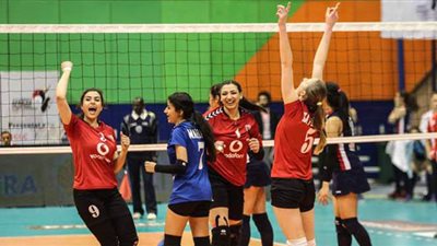 الأهلي  بطلا لدوري 