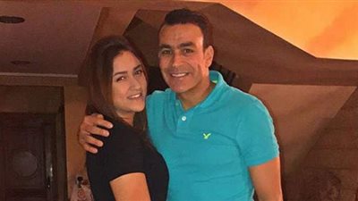 عصام الحضري يهنئ نجلته شاهنده بخطوبتها