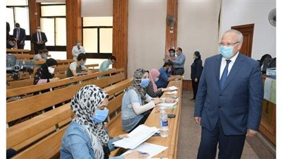 جامعة القاهرة تنجح في الانتهاء من امتحانات السنوات النهائية بتقدير امتياز