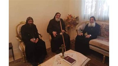 البابا تواضروس يناقش موعد انعقاد المجمع المقدس