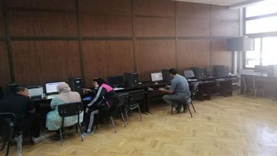 إقبال ضعيف علي معامل تنسيق جامعة القاهرة | صور