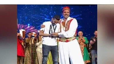 وزير الرياضة يزور مؤمن زكريا فى منزله للاطمئنان على آخر مستجدات علاجه