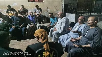 الصلح خير.. جلسة عرفية تنهي خصاما بين عائلتي الصباحي وشعبان بالسنطة | صور