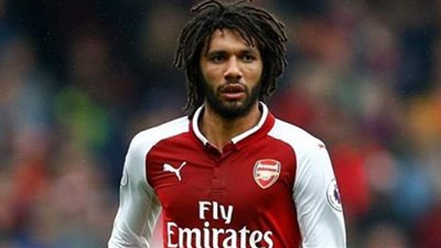 محمد النني يحتفل بلحظة تسجيل هدفه في شباك ميلتون كينز دونز