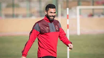 هاني سعيد يكشف حقيقة استمرار أحمد فتحي بصفوف الأهلي