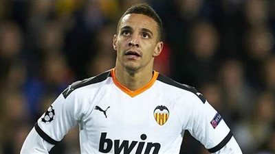 رسميا.. فالنسيا يعلن رحيل مورينو إلى ليدز يونايتد