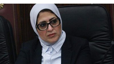 سبوبة «كواشف كورونا».. معامل خاصة تروج للتحليل بـ 600 جنيه على «فيس بوك».. وأطباء يحذرون من «عدم دقته»