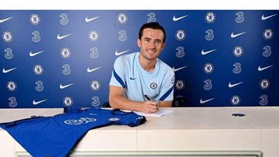 تشيلسي يعلن التعاقد مع لاعب ليستر سيتي