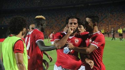 احتفال مروان محسن بأول أهدافه بعد 