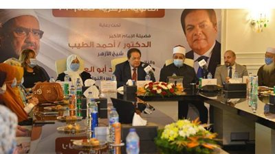 أبو العينين يكرم أوائل الثانوية الأزهرية: يحملون رسالة السماء من أسلافهم