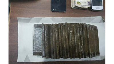 ضبط 12 فرش حشيش وسلاح ناري في حملات أمنية بالوادي الجديد