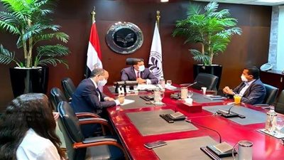 اولويات الهيئة .. برنامج رئيس هيئة  الاستثمار لتقديم الدعم للصعيد