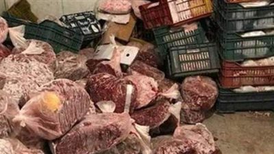 مصادرة 2 طن لحوم فاسدة داخل مصنع للوجبات الجاهزة بأكتوبر