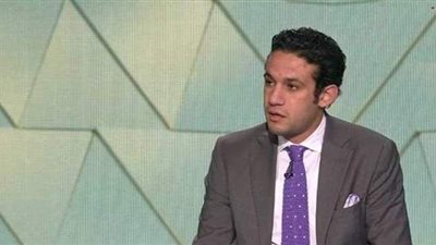 رد ناري من محمد فضل على حكم سابق  بسبب مراقبي المباريات