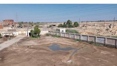 تعطل محطة صرف بالفيوم يهدد سلامة مجمع مدراس علي فراج  | صور