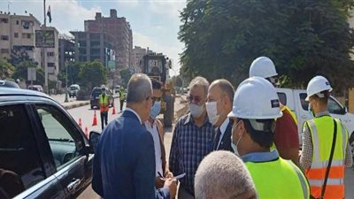 محافظ القليوبية يتفقد بدء أعمال تطوير شارع فريد ندا بمدينة بنها