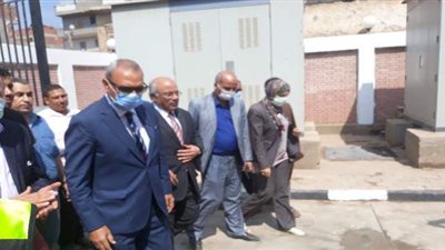 محافظ القليوبية يفتتح ويتفقد 13 مشروعا بتكلفة 907 ملايين جنيه