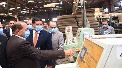 رئيس هيئة الاستثمار يبحث مع محافظ سوهاج سبل دعم الاستثمارات