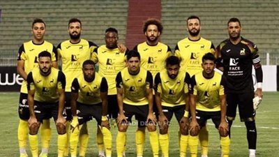 وادي دجلة يتقدم علي المقاصة 2/ 1 بالشوط الأول | صور