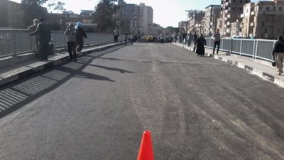المرور تجري إصلاحات بفواصل كوبري أكتوبر