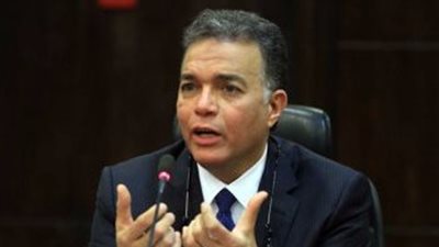 وزير النقل يستعرض مع السيسي الخطة الشاملة لتجديد السكك الحديدية