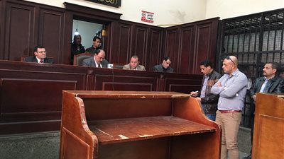 بالفيديو.. الحبس 10 سنوات لمتهمين صورا مواطنا بـ«قميص نوم حريمي»