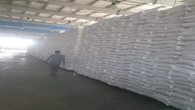 إعادة تشغيل مصنع «إديتا» عقب رفع التحفظ عن السكر في بني سويف