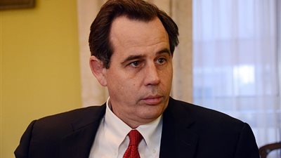 سفير واشنطن في العراق: لاعلاقة للانتخابات الرئاسية بتحرير الموصل