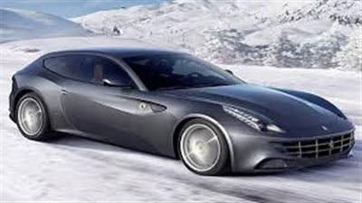 «فيراري» تطرح أول سيارة «SUV» الرياضية