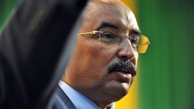 الرئيس الموريتاني يدعو لرفع نسبة المشاركة في التصويت بانتخابات الرئاسة