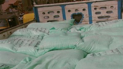 ضبط 78 طن دقيق مدعم قبل بيعها في السوق السوداء بالجيزة