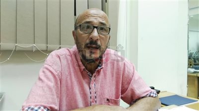 بالفيديو.. رئيس مسرح ثقافة بورسعيد يستنكر قرار المحافظ بإغلاق مكتبتين