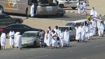 الأمن السعودي يعيد 70 ألف شخص لا يملكون تصاريح رسمية للحج