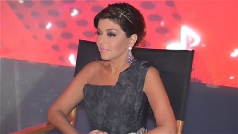  المطربة سميرة سعيد