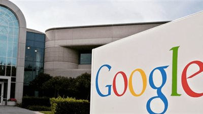 «جوجل» دفعت أكثر من 7 مليارات دولار لوضع تطبيقاتها في هاتفك