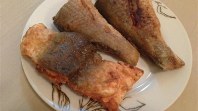 طريقة إعداد السمك البوري المقلي من الشيف نيفين