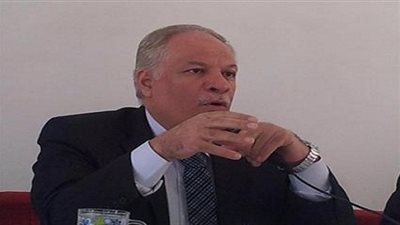 محاكمة محافظ الشرقية السابق في 